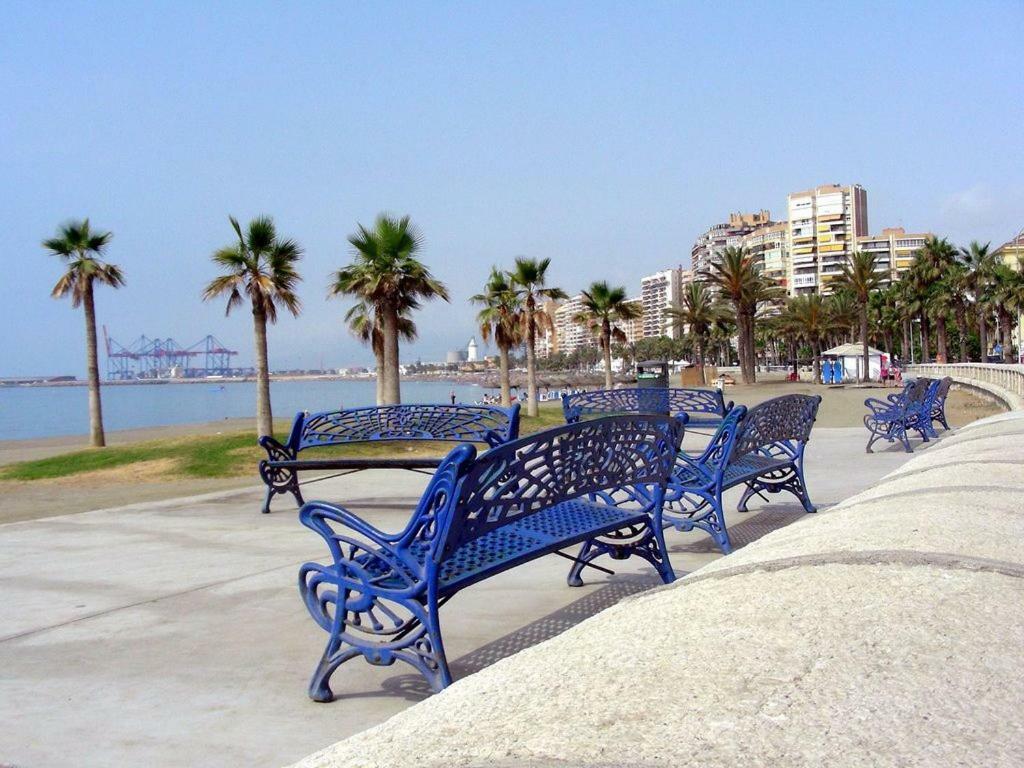 Reve En Bleu Apartment Malaga Exterior photo